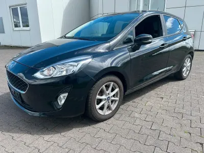 Gebraucht Ford Fiesta 100 PS (73 kW) 2017 Schwarz Kleinwagen
