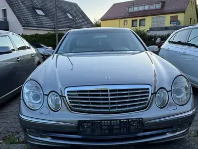 Gebraucht Mercedes 240 177 PS (130 kW) 2003 Beige Limousine