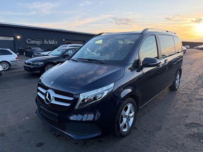 Gebraucht Mercedes V220 Edition 163 PS (119 kW) 2020 Blau Van / Kleinbus