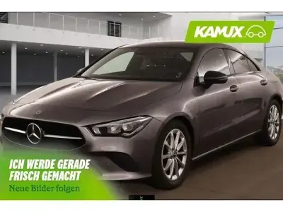 Gebraucht Mercedes CLA180 Progressive 136 PS (100 kW) 2020 Mountaingrau Coupé