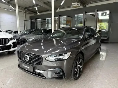 Gebraucht Volvo V90 Plus 398 PS (292 kW) 2023 Metallic Kombi