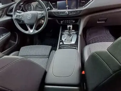 Gebraucht Opel Insignia Business 174 PS (127 kW) 2021 Limousine