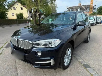 Gebraucht BMW X5 Sport Line 313 PS (230 kW) 2015 Blau SUV