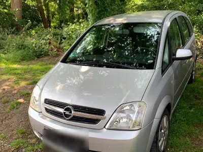 Gebraucht Opel Meriva 101 PS (74 kW) 2003 Schwarz Van / Kleinbus