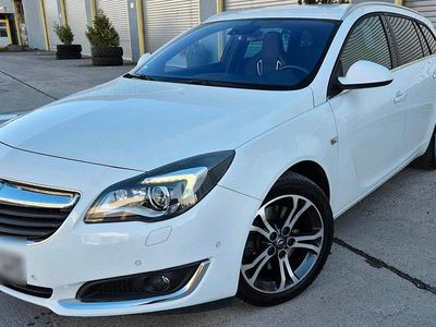 Gebraucht Opel Insignia 250 PS (183 kW) 2015 Weiß Kombi