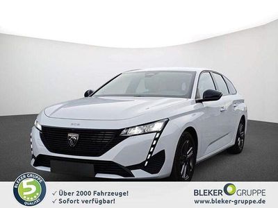 Weiss Gebraucht 2024 Peugeot 308 Limousine | 22.980 € (Fairer Preis)