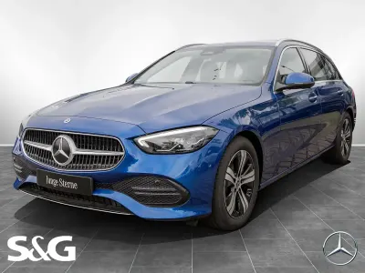 Gebraucht Mercedes C180 Avantgarde 170 PS (125 kW) 2025 Metalliclack spektralblau Kombi