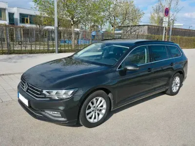 Gebraucht VW Passat 150 PS (110 kW) 2019 Grau Kombi