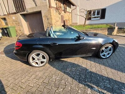 Gebraucht Mercedes SLK200 163 PS (119 kW) 2010 Schwarz Cabrio