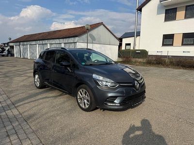 Gebraucht Renault Clio GrandTour LIMITED 90 PS (66 kW) 2018 Grau Kombi