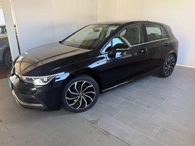 Gebraucht VW Golf VII Style 150 PS (110 kW) 2020 Schwarz Limousine