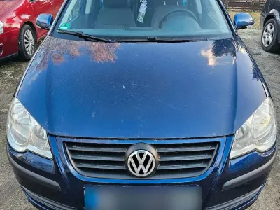 Gebraucht VW Polo 80 PS (58 kW) 2007 Blau Kleinwagen