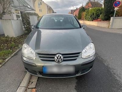 Gebraucht VW Golf IV 75 PS (55 kW) 2004 Grau Limousine