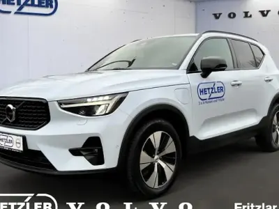 Gebraucht Volvo XC40 Plus 211 PS (155 kW) 2024 Blau SUV