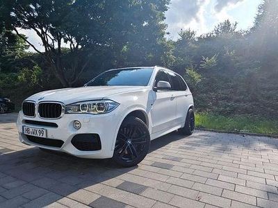 BMW X5 M50