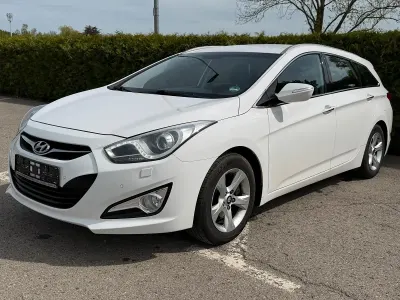 Gebraucht Hyundai i40 Edition 136 PS (100 kW) 2013 Weiß Kombi