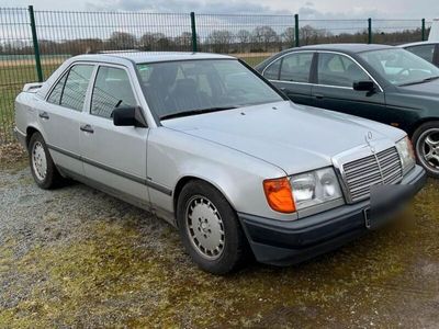 gebraucht Mercedes E300 w124