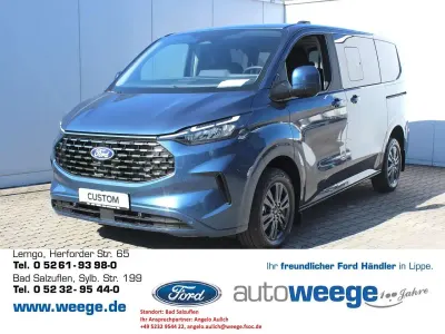 Nowe Ford Tourneo Titanium 170 KM (125 kW) 2026 Niebieski Minivan