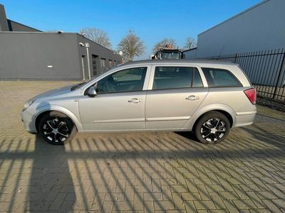 gebraucht Opel Astra Caravan Edition LPG