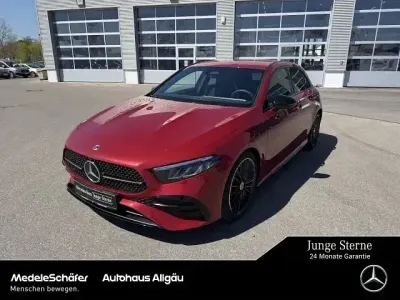 Gebraucht Mercedes A180 AMG 136 PS (100 kW) 2025 Manufaktur patagonienrot (metallic) Limousine