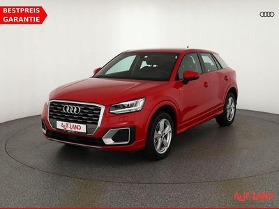 Gebraucht Audi Q2 Comfort 116 PS (85 kW) 2019 Rot SUV