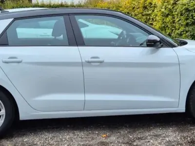 Gebraucht Audi A1 Sportback Advanced 110 PS (80 kW) 2022 Weiß Kleinwagen