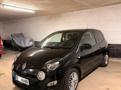 Gebraucht Renault Twingo 75 PS (55 kW) 2012 Schwarz Kleinwagen