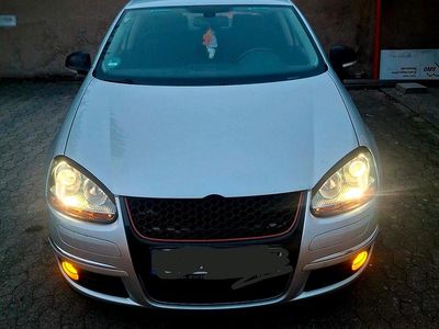 Usata VW Jetta 150 CV (110 kW) 2006 Grigio Berlina