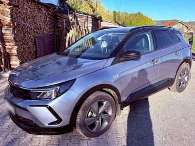 Usata Opel Grandland X GS Line 131 CV (96 kW) 2022 Argento SUV