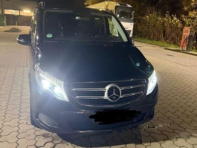 Mercedes V250