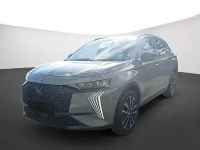 Gebraucht DS Automobiles DS7 Crossback Performance Line Plus 131 PS (96 kW) 2024 Lackierung lacquered grey/metallic klarlack SUV