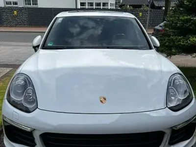 Gebraucht Porsche Cayenne S 385 PS (283 kW) 2016 Weiß SUV