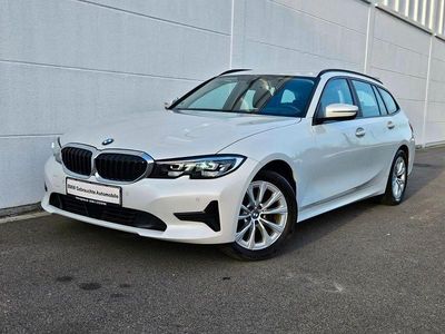 Gebraucht BMW 320 Sport Line 190 PS (139 kW) 2020 Weiß Limousine