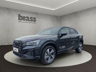 Manhattangrau metallic Gebraucht 2025 Audi Q2 Advanced Plus SUV | 38.900 €