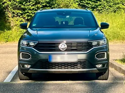 Gebraucht VW T-Roc Sport 150 PS (110 kW) 2019 Grau SUV