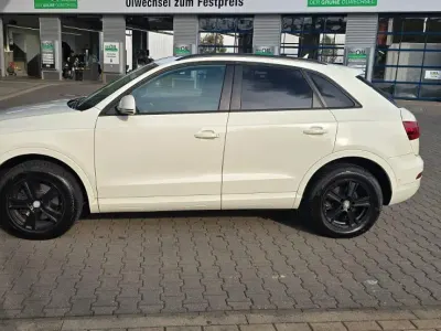 Gebraucht Audi Q3 177 PS (130 kW) 2011 Weiß SUV