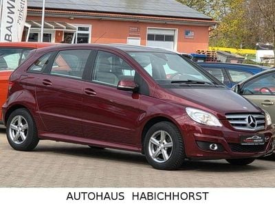 Usata Mercedes B160 95 CV (69 kW) 2010 Rosso Monovolume