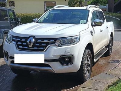 Renault Alaskan