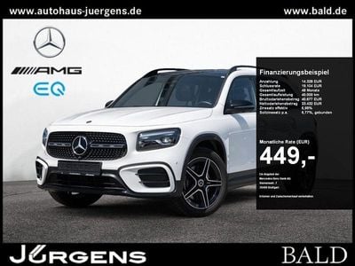 Mercedes GLB220