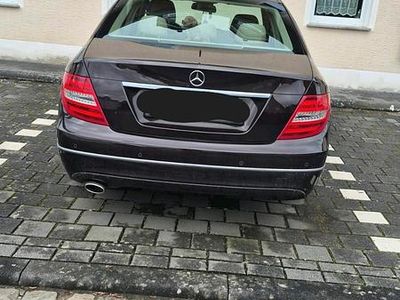 Gebraucht Mercedes C250 204 PS (150 kW) 2011 Braun Limousine