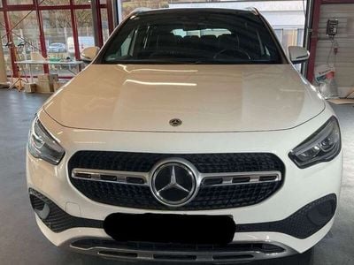Mercedes GLA250