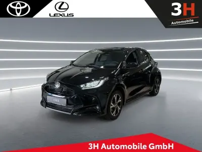Neu Toyota Yaris Comfort 117 PS (86 kW) 2026 Schwarz Kleinwagen
