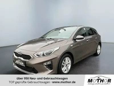 Usata Kia Ceed Vision 99 CV (72 kW) 2019 Marrone Utilitaria