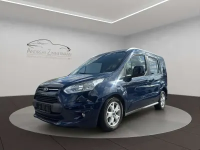 Gebraucht Ford Tourneo Connect Titanium 120 PS (88 kW) 2018 Blazer blue Van / Kleinbus