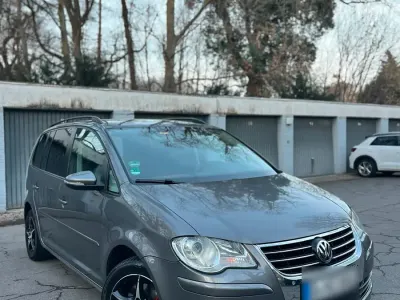 Gebraucht VW Touran 105 PS (77 kW) 2009 Grau Van / Kleinbus