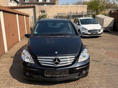 Usata Mercedes B200 136 CV (100 kW) 2008 Nero Monovolume