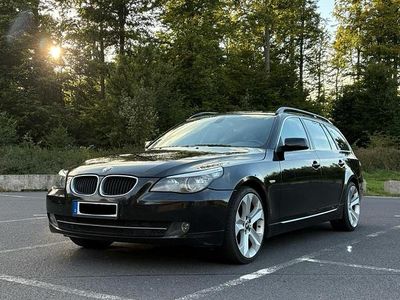 Gebraucht BMW 520 Sport Line 150 PS (110 kW) 2007 Schwarz Kombi