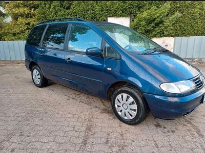 VW Sharan