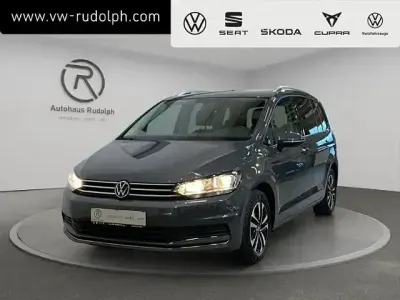 Używany VW Touran United 122 KM (89 kW) 2020 Szary Minivan