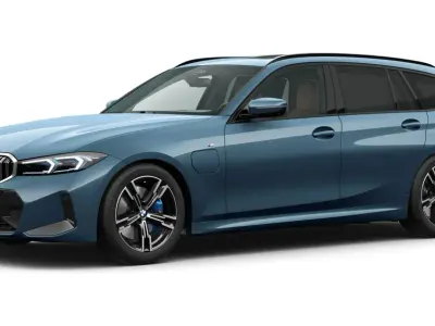 Gebraucht BMW 330e Comfort Edition 292 PS (214 kW) 2025 Blau Kombi